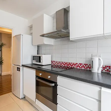 Nice 3 Bedrooms Apartment Near Hyde Park & Oxford St London Room photo