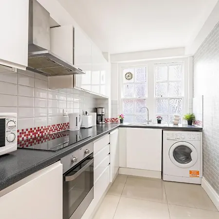 Nice 3 Bedrooms Apartment Near Hyde Park & Oxford St London Room photo