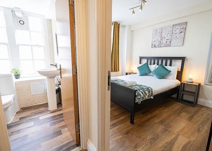 Nice 3 Bedrooms Apartment Near Hyde Park & Oxford St