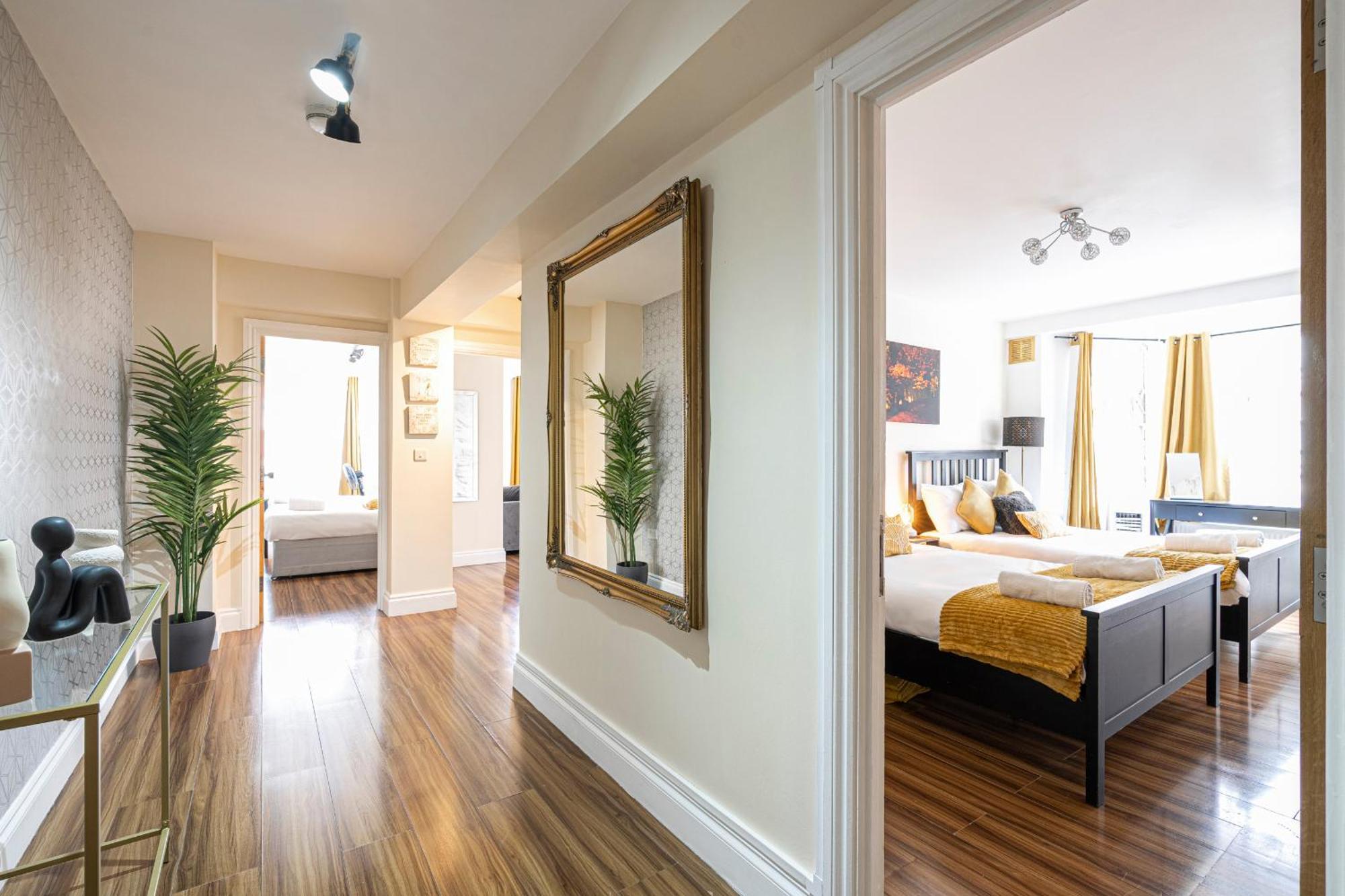 Apartment 3 Bedrooms Near Hyde Park & Oxford St *